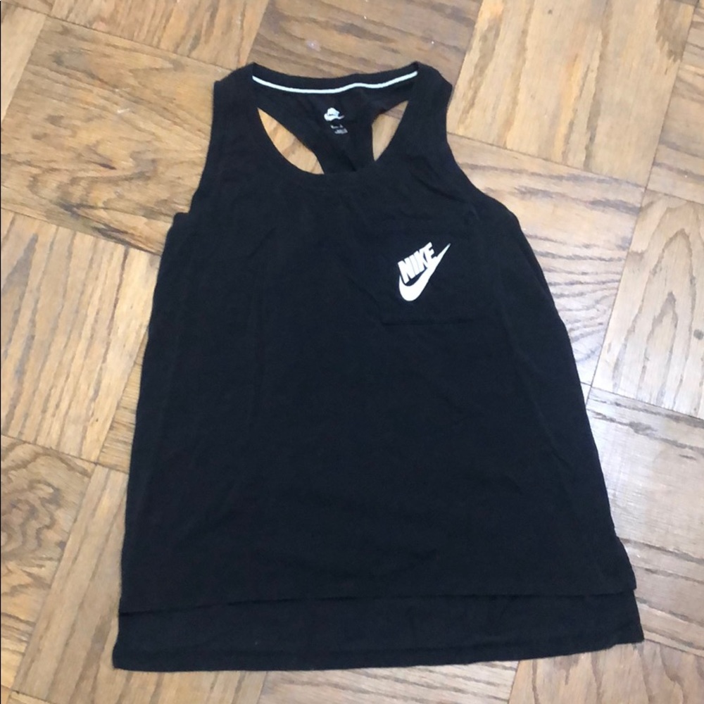 Nike tank
